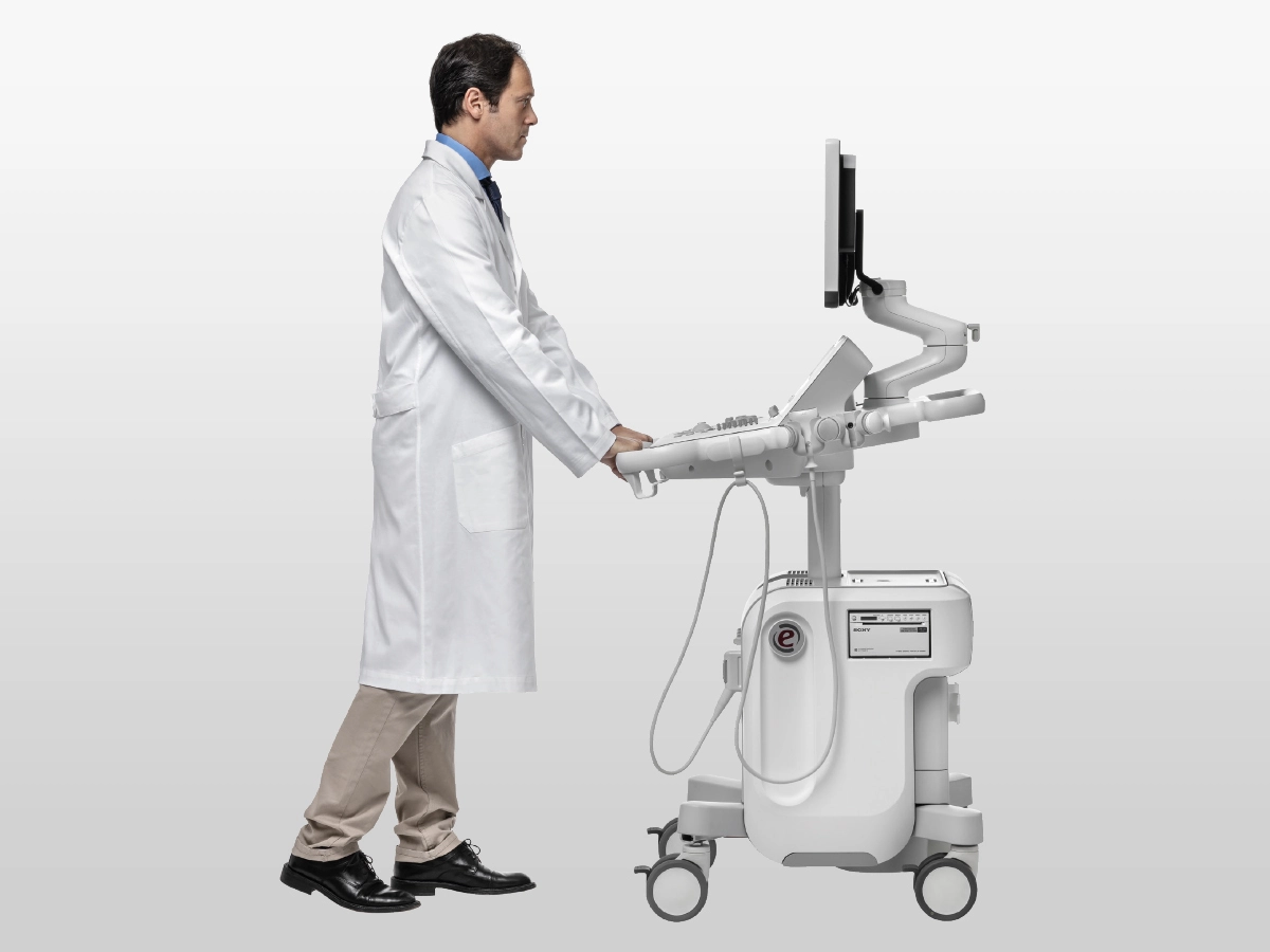 MyLab™X8 Platform ultrasound system delivers outstanding ergonomics and comfort